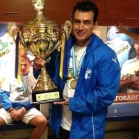 El profe Mario Acevedo, el nuevo técnico de Comunicaciones?