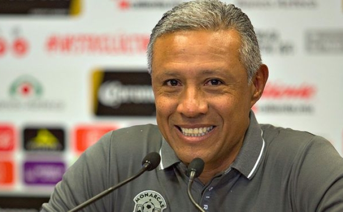 El técnico mexicano Roberto Hernández es el nuevo DT Crema